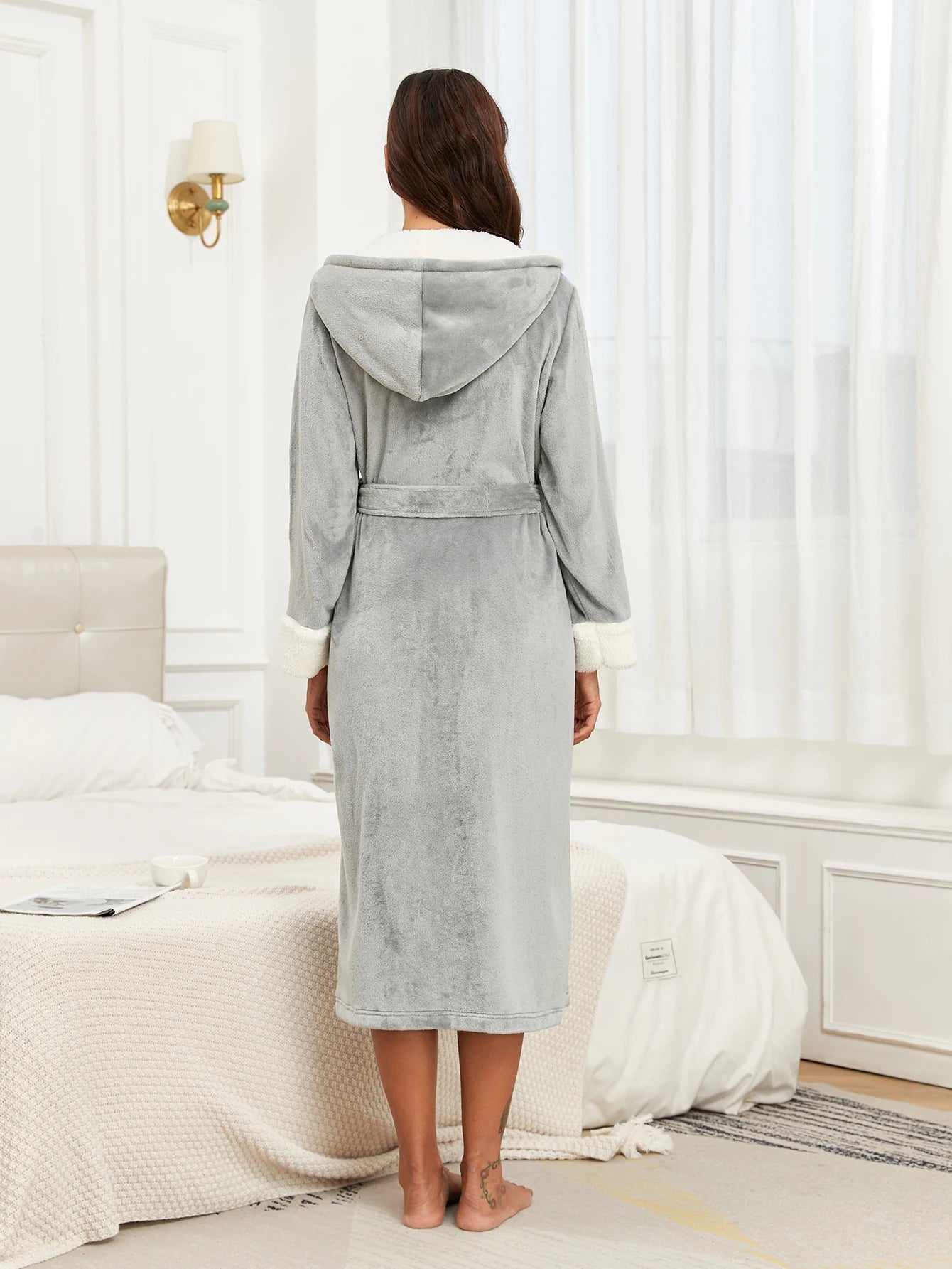 Peignoir pour femme à capuche