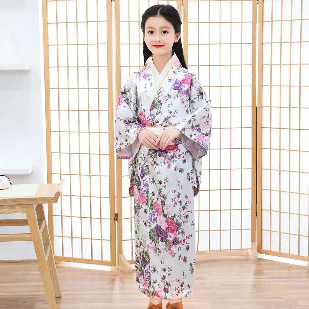 Kimono traditionnel Japonais Satin Petite Fille