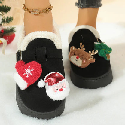 Pantoufles Noël motifs relief