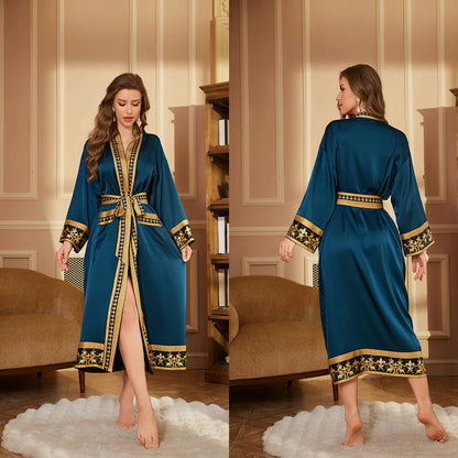 Peignoir style baroque satin polyester homme et femme